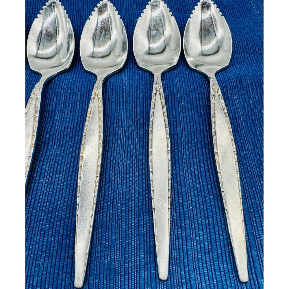 Oneida Community Venetia Grapefruit Spoons Silver Stainless Steel Set of 8